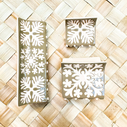 Coopmonsters Taupe Quilt Hair Claws