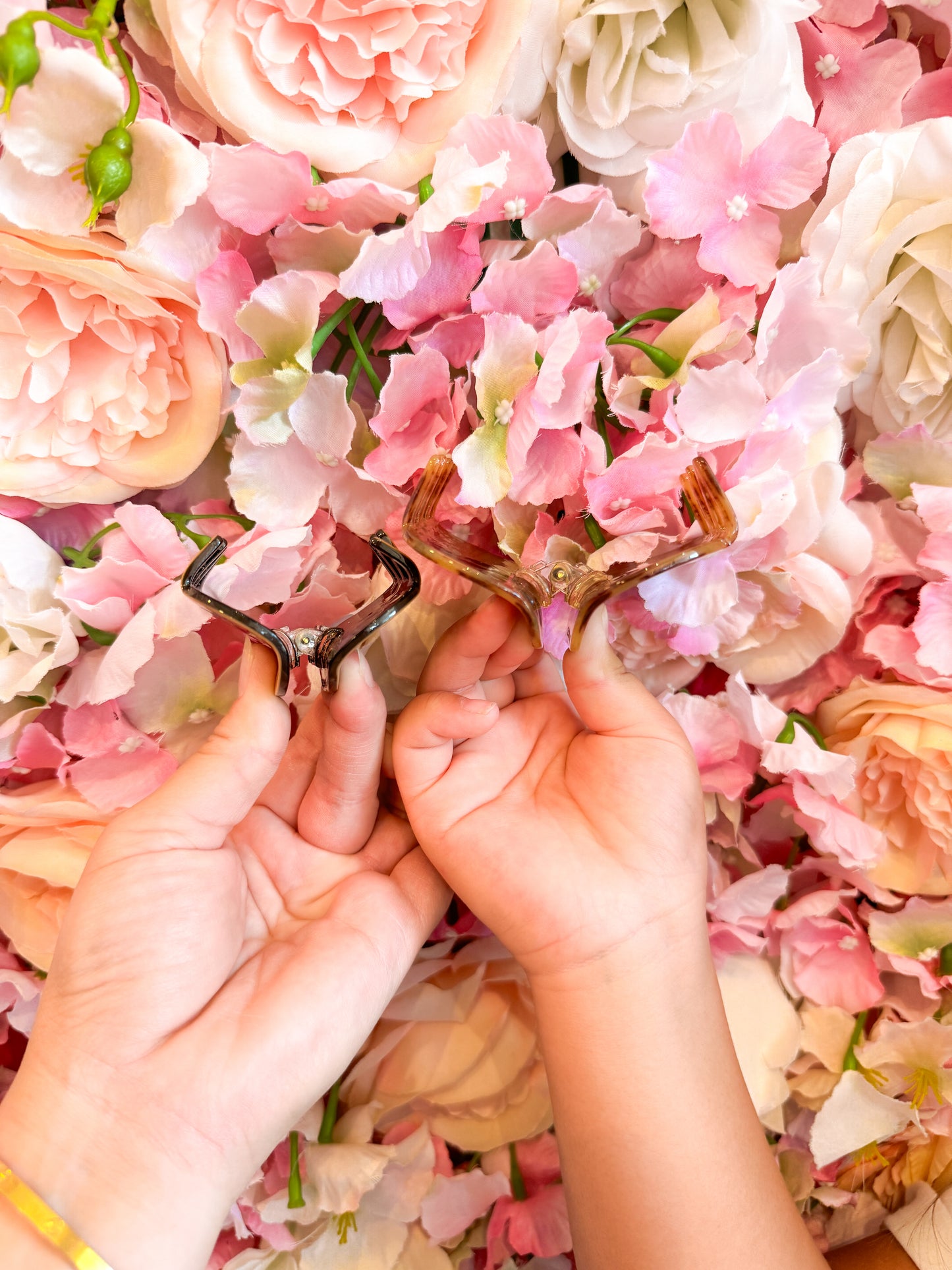 Coopmonsters Mini Milk Tea Boba Hair Claw