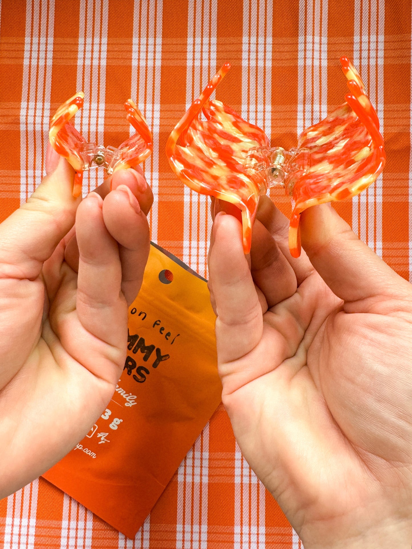 Coopmonsters Mini Lemon Peel Gummy Bear Hair Claw