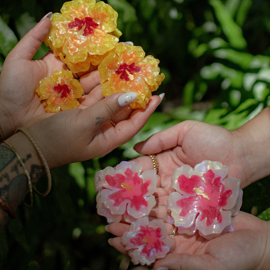 Bujo Bae x Coopmonsters Hibiscus Hair Claw