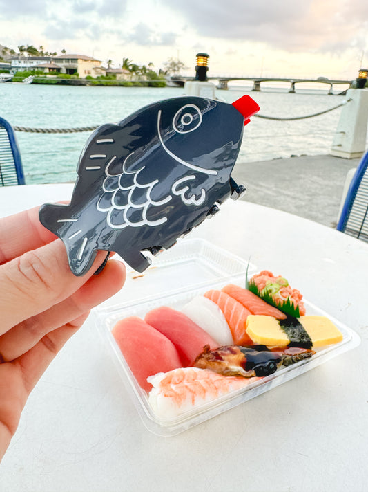 Coopmonsters Shoyu Fish Bottle Hair Claw