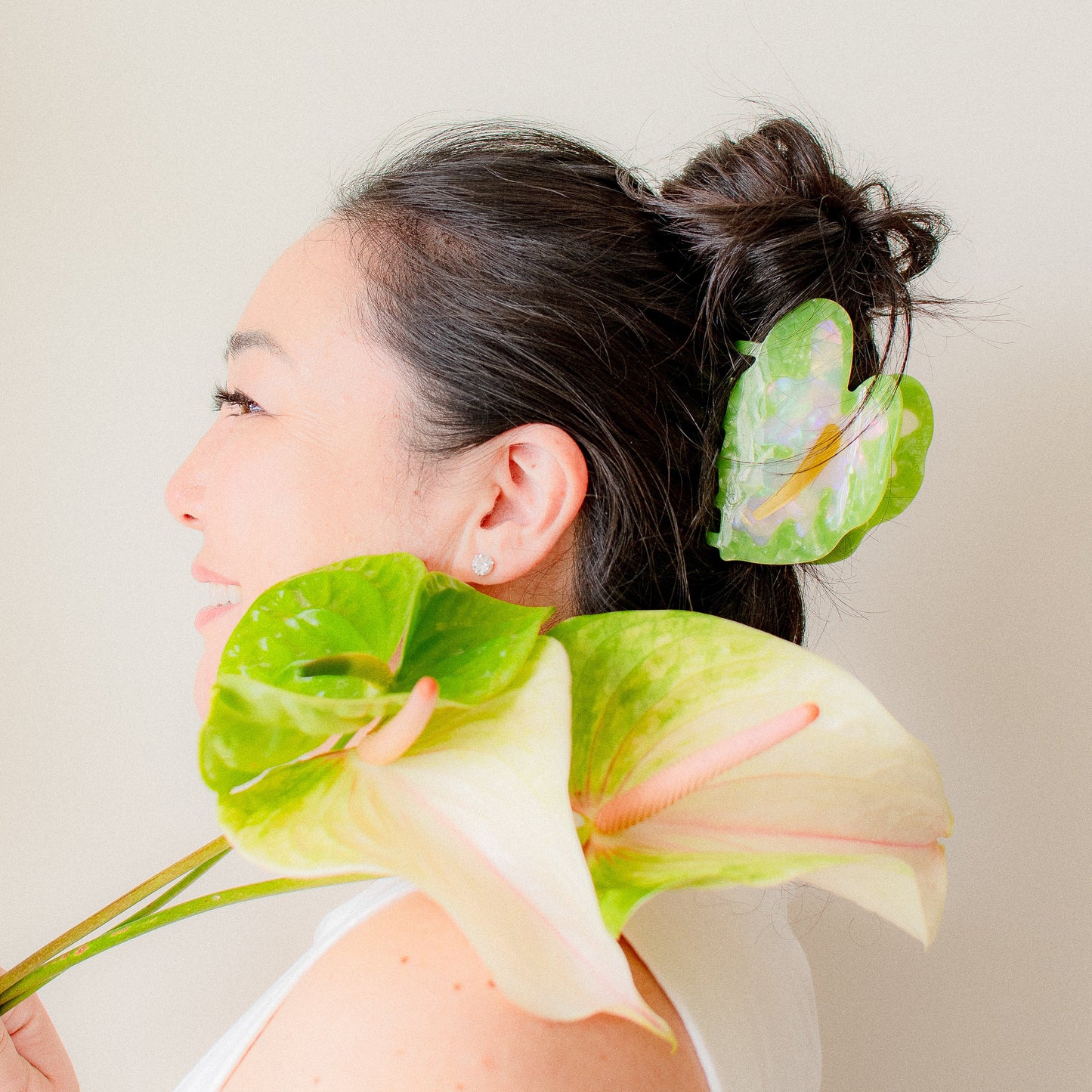 Bujo Bae x Coopmonsters Green Obake Anthurium Hair Claws