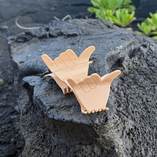 Coopmonsters Tan Shaka Hair Claw