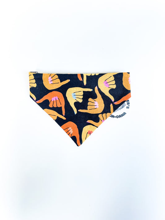 Shaka Nails Scrunch-Dana