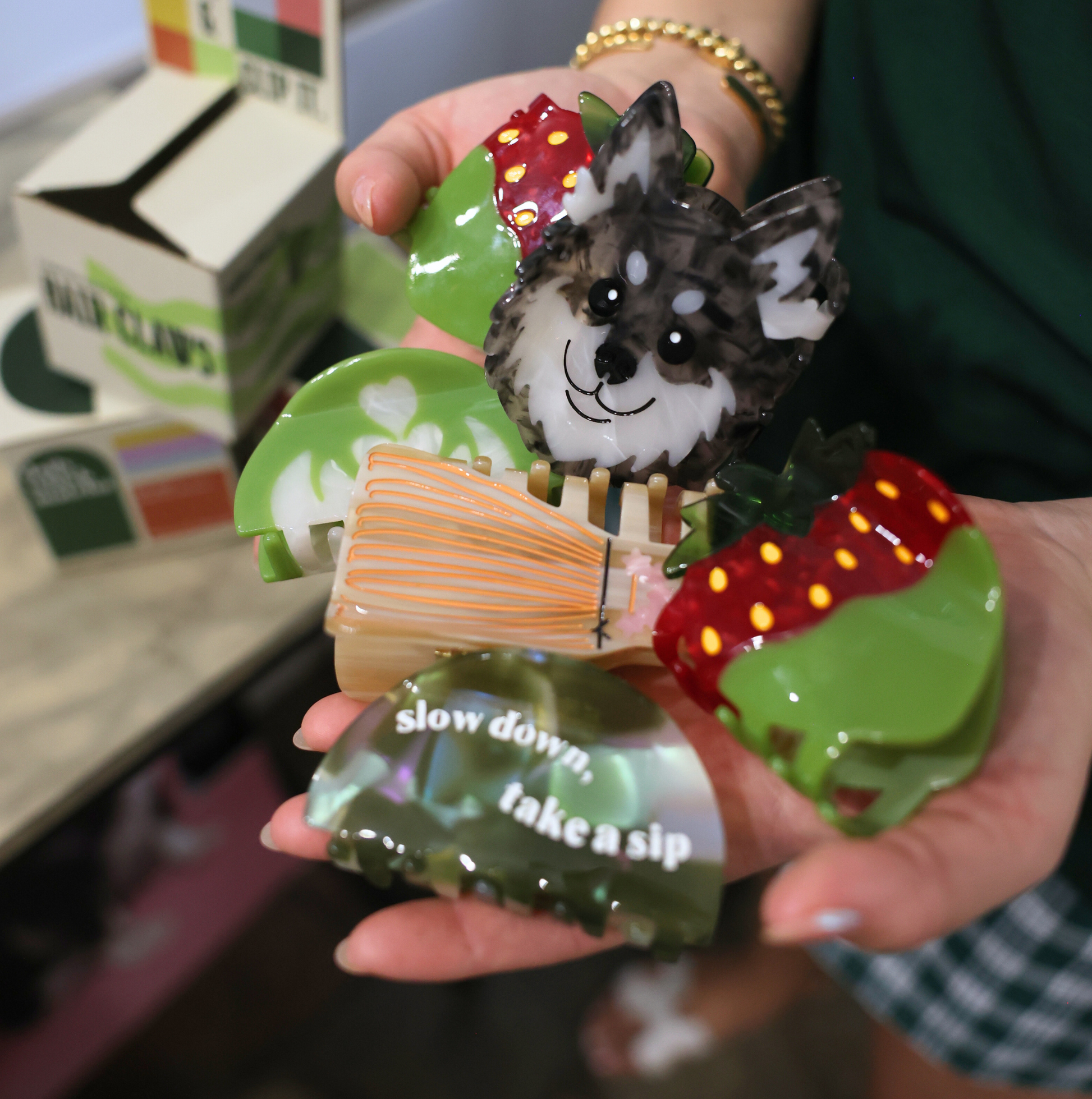 Daily Whisk Matcha x Coopmonsters Blind Box Hair Claws – coopmonsters