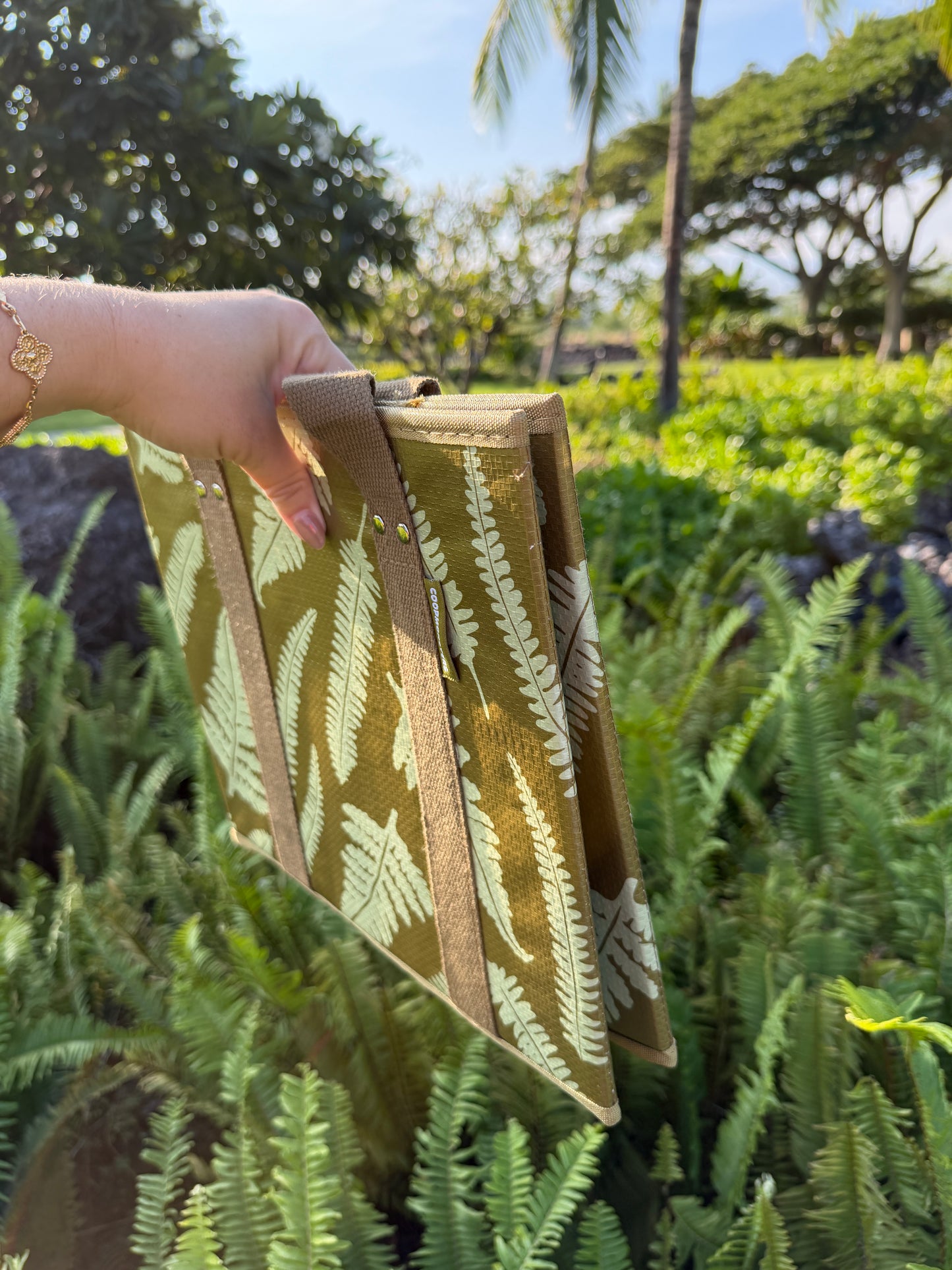 Coopmonsters Box Bag Native Ferns