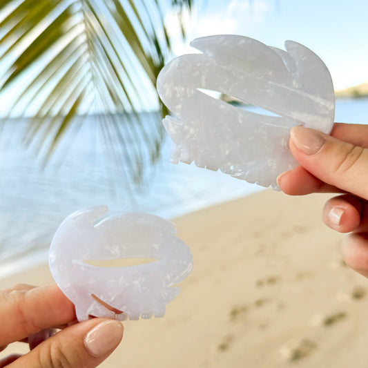 Coopmonsters White Monstera Hair Claw